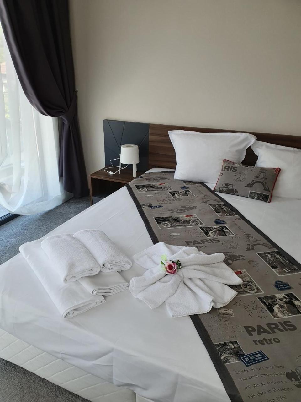 בורגאס Family Hotel Novel City חדר תמונה