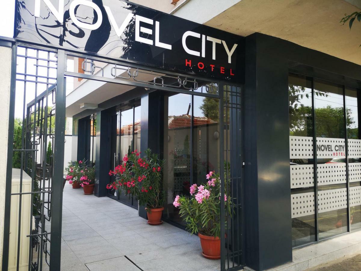 בורגאס Family Hotel Novel City מראה חיצוני תמונה