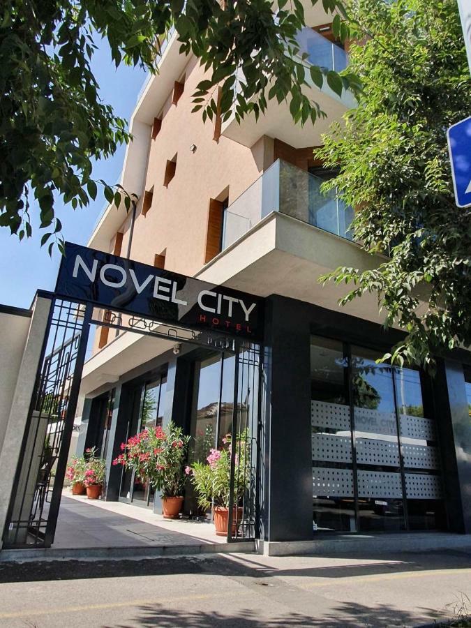 בורגאס Family Hotel Novel City מראה חיצוני תמונה